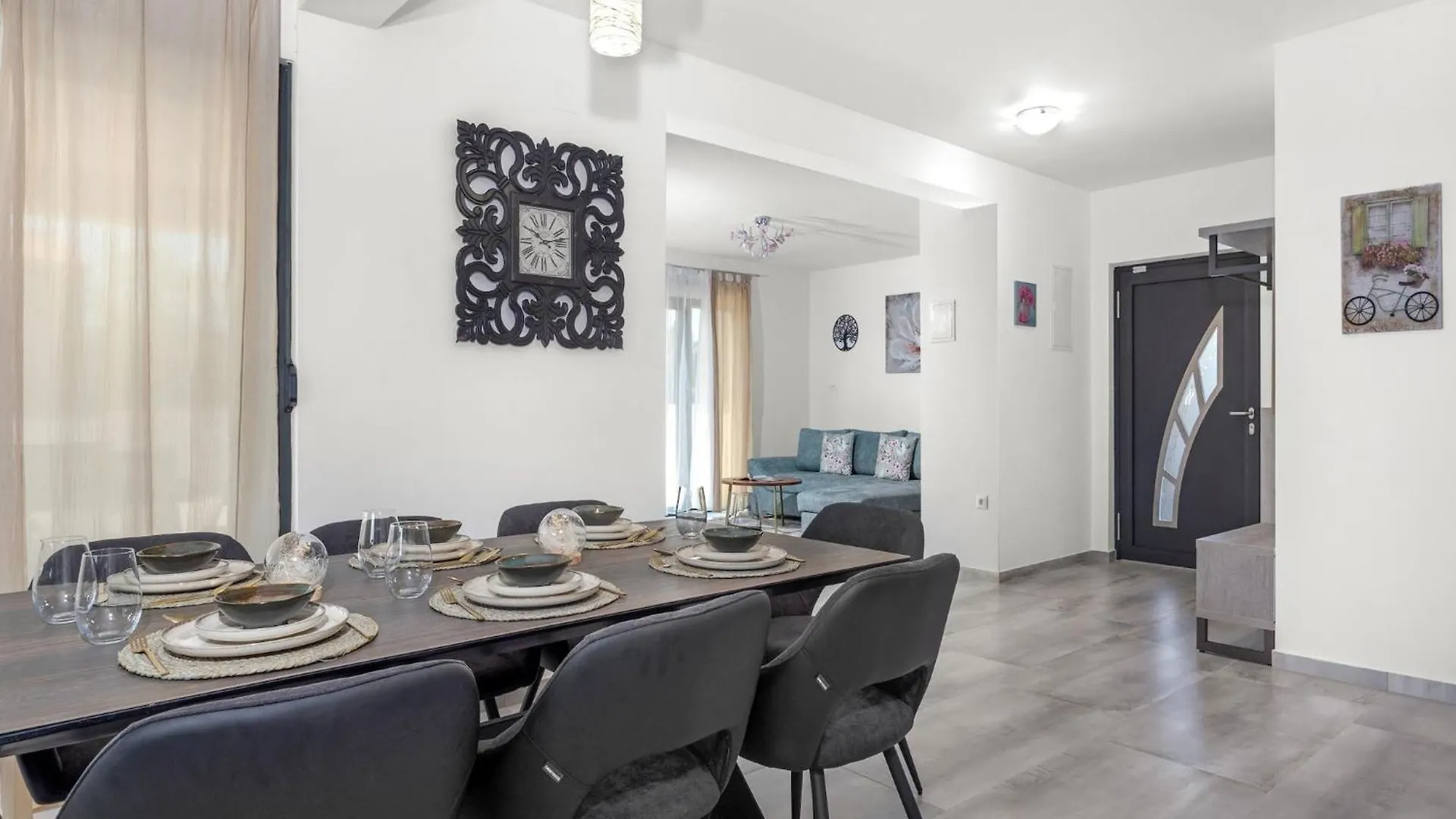 Enchanting Villa West With Pool And Jacuzzi Krnica